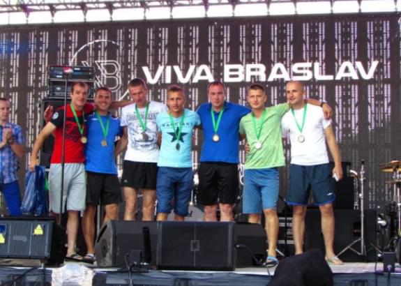 Глубокские банкиры стали бронзовыми призерами турнира по пляжному футболу на фестивале «Viva Braslav» (фото)