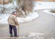 В Мядельском районе мужчина ограбил 88-летнего пенсионера