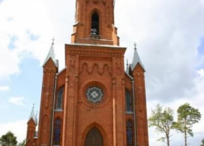 В костеле Святого Алексея в Ивенце на Воложинщине установили две мемориальные доски его основателям (ФОТО, ВИДЕО)
