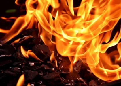В Глубокском районе 38-летний мужчина забрался в дом односельчанина и сгорел