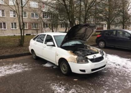 В Ошмянах горел автомобиль россиянина «Лада Приора»