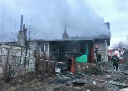 В Ошмянах горела квартира – спаслись мать с двумя взрослыми детьми и их соседка