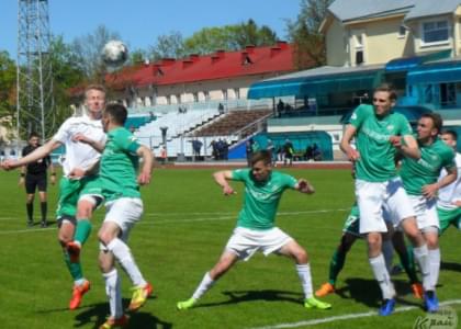Дорохович всю игру провел на кромке поля и в сердцах бросался кепкой, но «Молодечно» одолело «Островец»