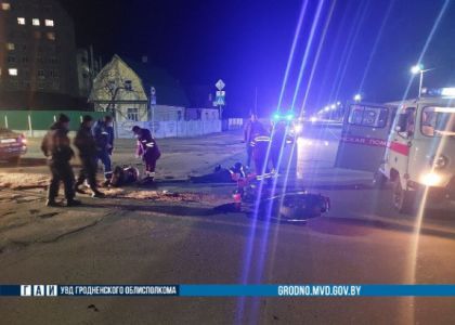 В Сморгони врезались мотоцикл и такси – травмированы 19-летние мотоциклисты