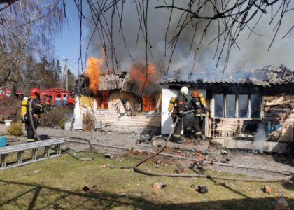 Сосед услышал треск стекла и увидел клубы пламени – в Сморгонском районе на пожаре погиб мужчина