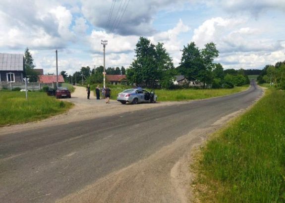 15-летний парень перевернулся на мотоблоке с людьми в прицепе – ДТП в Воложинском районе