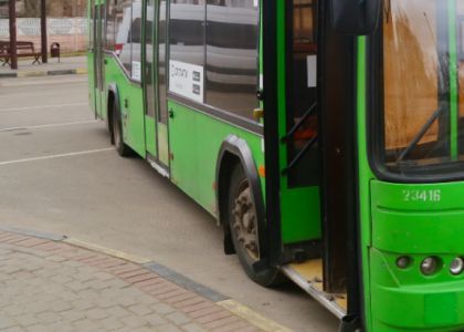 Пригородный автобусный маршрут в Мядельском районе меняет расписание