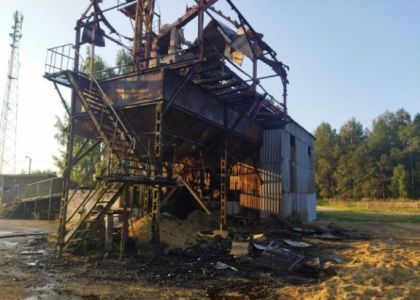 В Мядельском районе горела зерносушилка 