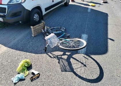 Пенсионер на велосипеде попал под «Пежо» между Молодечно и Сморгонью