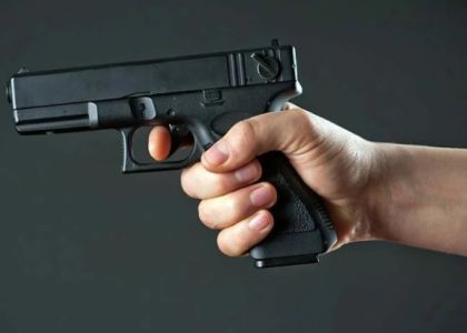 Житель Молодечно получил 2 года за угрозы пистолетом в поезде 