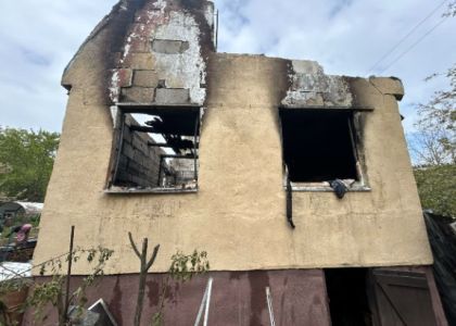 Дача горела в Воложинском районе – уничтожена крыша, повреждены стены 