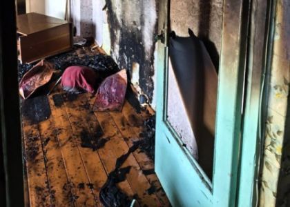 58-летний мужчина спасался из своей горящей квартиры в Глубоком  