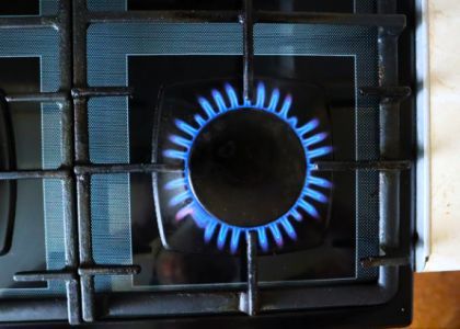 Восьмилетний мальчик в Сморгони получил ожоги от газовой плиты и оказался в больнице 