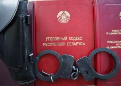 В Молодечно нетрезвая минчанка ударила кухонным ножом сожителя 