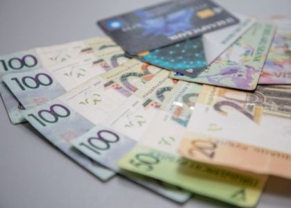 Изменились правила использования банковских платежных карт. На что обратить внимание? 
