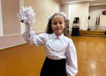 О чем мечтают выпускники школы в Воложине? Узнали на последнем звонке 