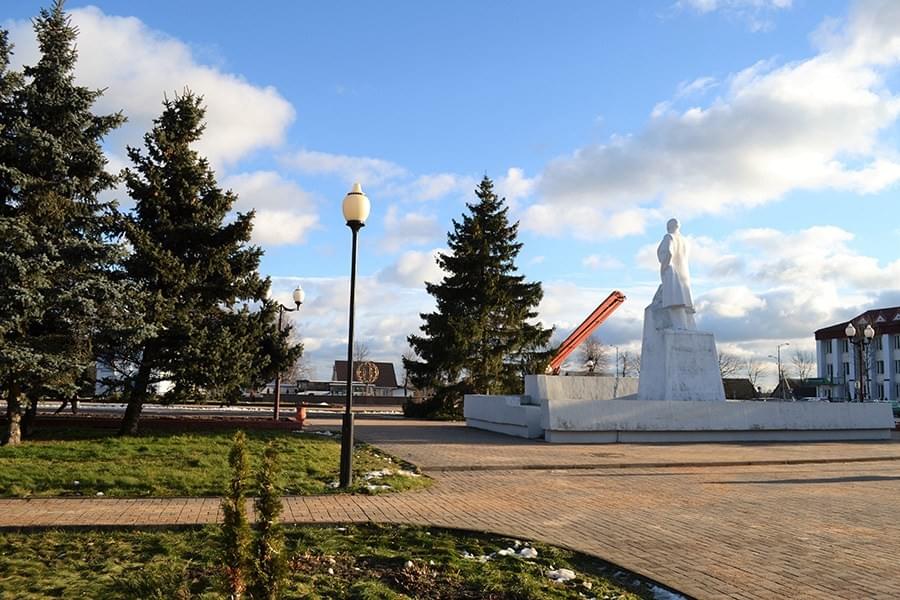 Край бай. Вилейка панорама центральной площади. Пл «Вилейка»,..