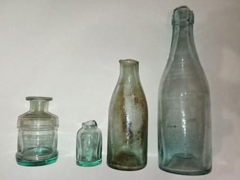 В Вилейке нашли бутылку, которой почти 240 лет